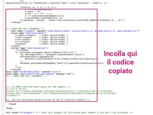 4 - Aprire il file sorgente e incollare il codice copiato nell'header